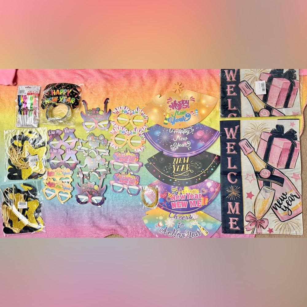 New Year Party Supplies Set - Multicolor